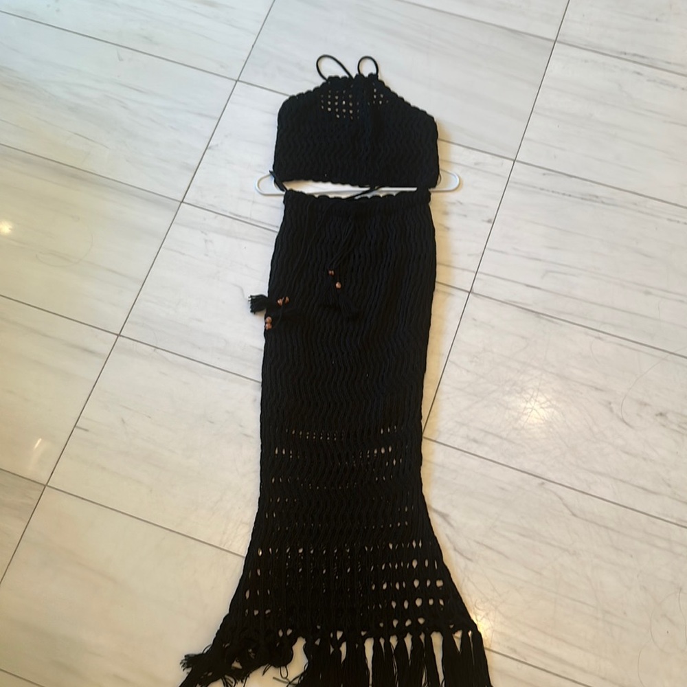 Crochet set (halter top and skirt), lined